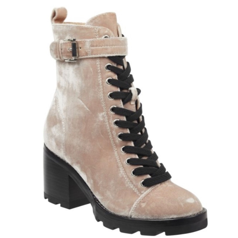 New MARC FISHER LTD Waren Lace Up suede AnkleBoot